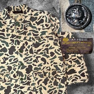 VTG Caliber Duck Camo XL Fit Jacket Mens Hunter Canvas Button Up Spartan Buttons